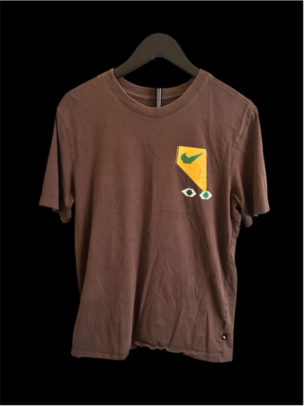 Men's Nike Brown Multicolor Sole‎ Feeling Short Sleeve Tee M